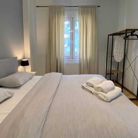 Luxury 1 Bedroom Flat Athena Bagian luar foto