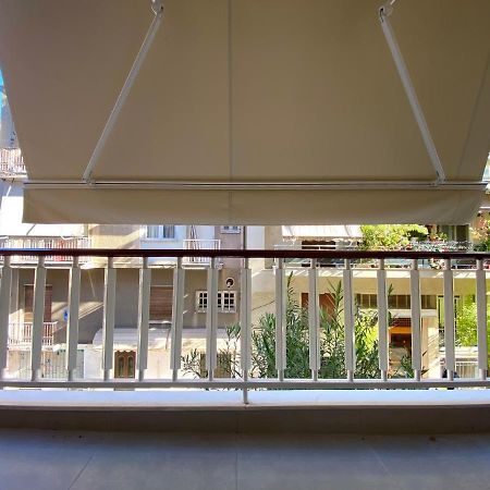 Luxury 1 Bedroom Flat Athena Bagian luar foto
